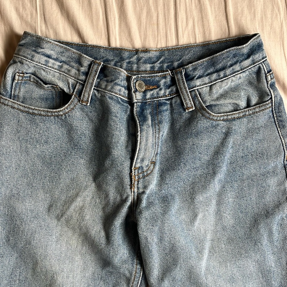 Low waist jeans